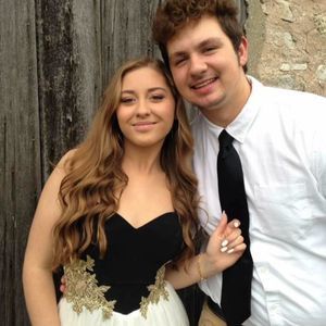 Meet your Posher, Leeah